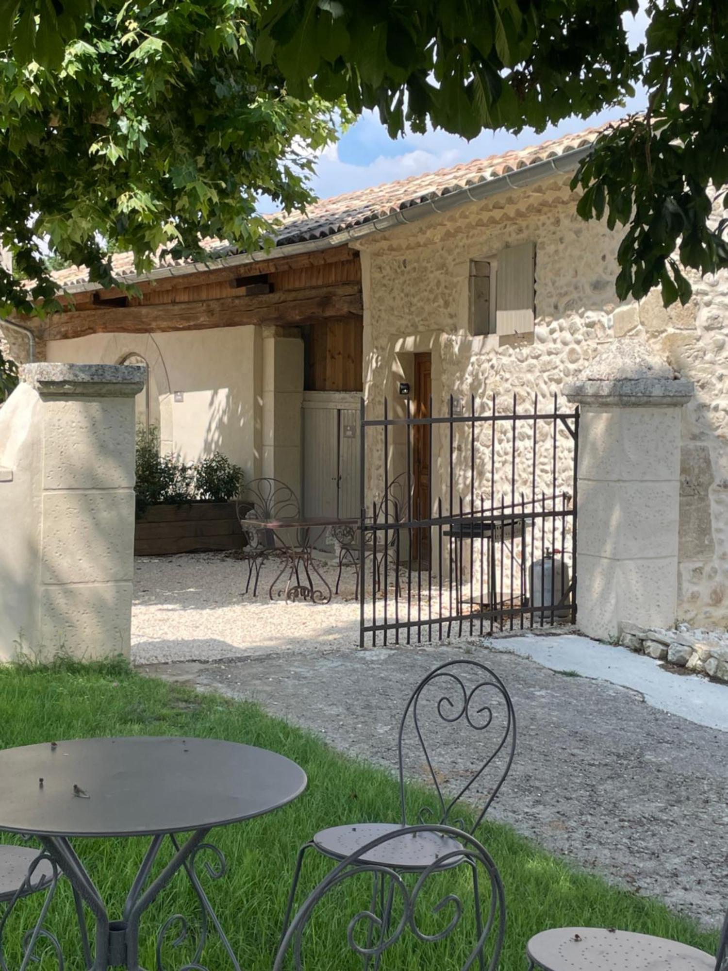Domaine Chamarel Villa Saint-Paulet-de-Caisson Bagian luar foto